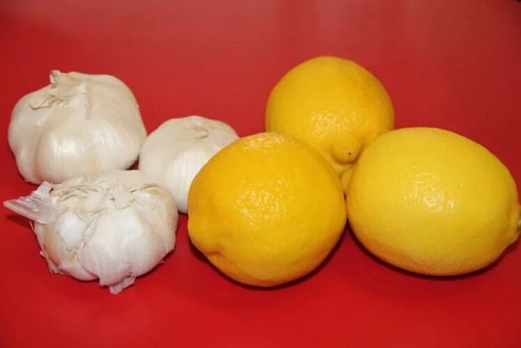 Σκόρδο και λεμόνι κατά των παρασίτων